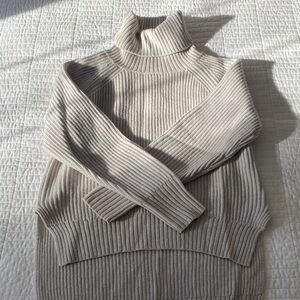 Wilfred Ribbed Grey Turtleneck Sweater